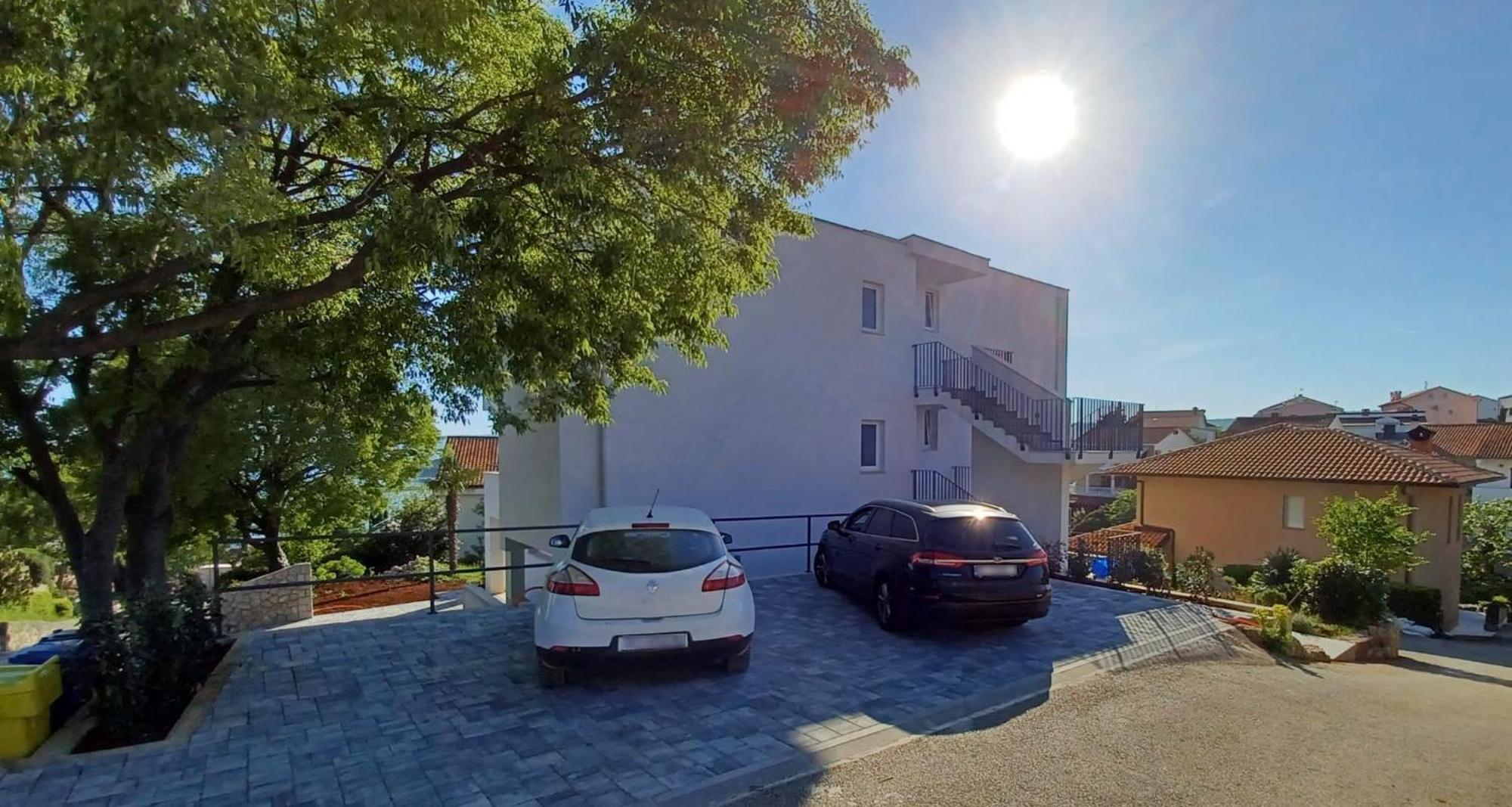 Apartments Daria Krk Town Eksteriør bilde